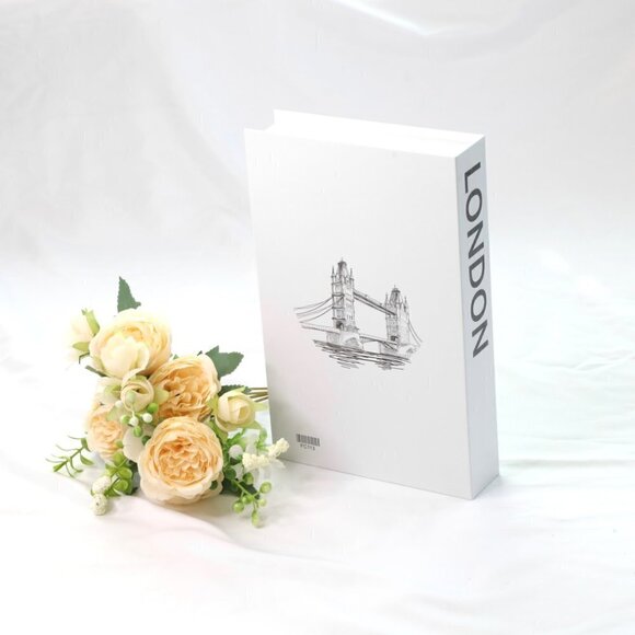 NEW Luxury Decoration Coffee Table Fashion Art Faux Book Storage Box - Picture 3 of 8